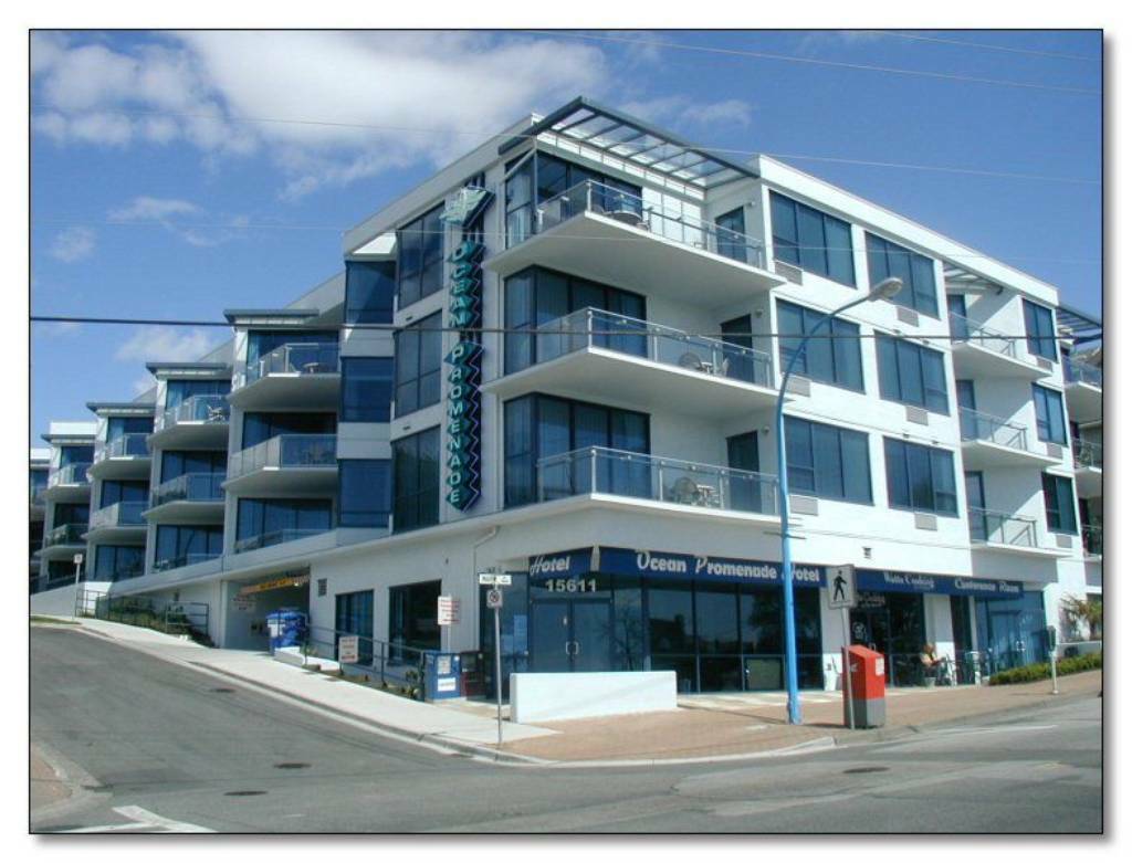 Ocean Promenade Hotel White Rock Exterior photo
