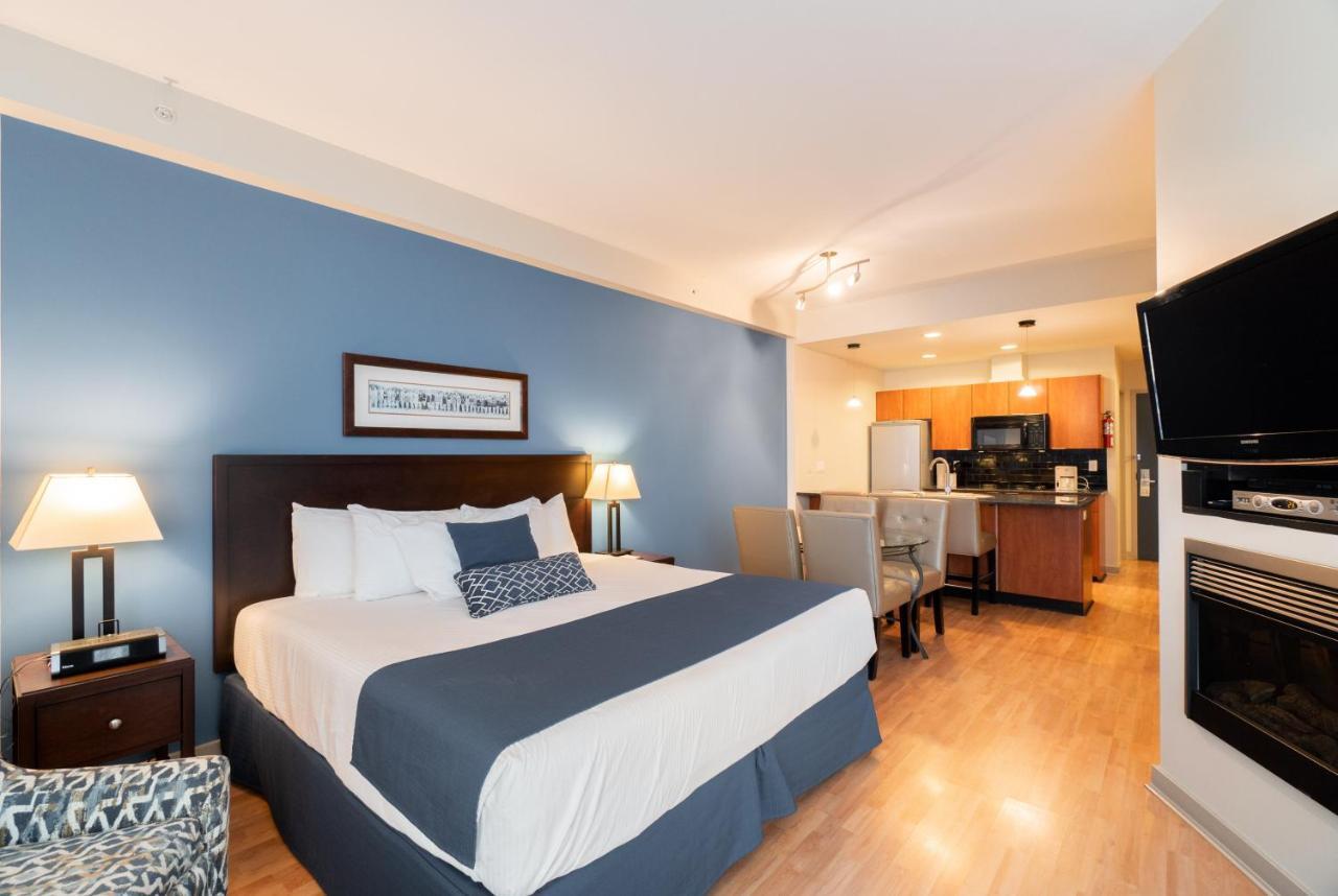 Ocean Promenade Hotel White Rock Room photo